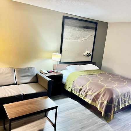 Super 8 By Wyndham Bay St. Louis Μοτέλ Εξωτερικό φωτογραφία