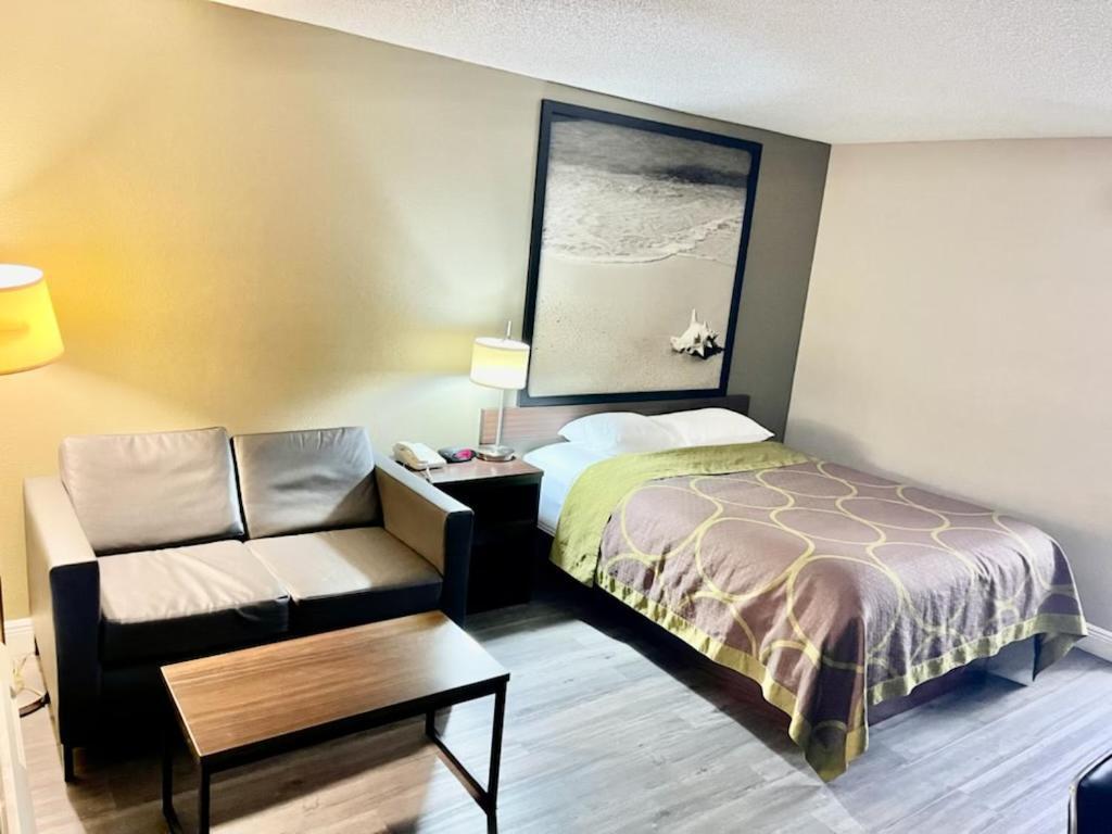 Super 8 By Wyndham Bay St. Louis Μοτέλ Εξωτερικό φωτογραφία