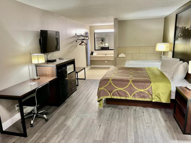 Super 8 By Wyndham Bay St. Louis Μοτέλ Εξωτερικό φωτογραφία